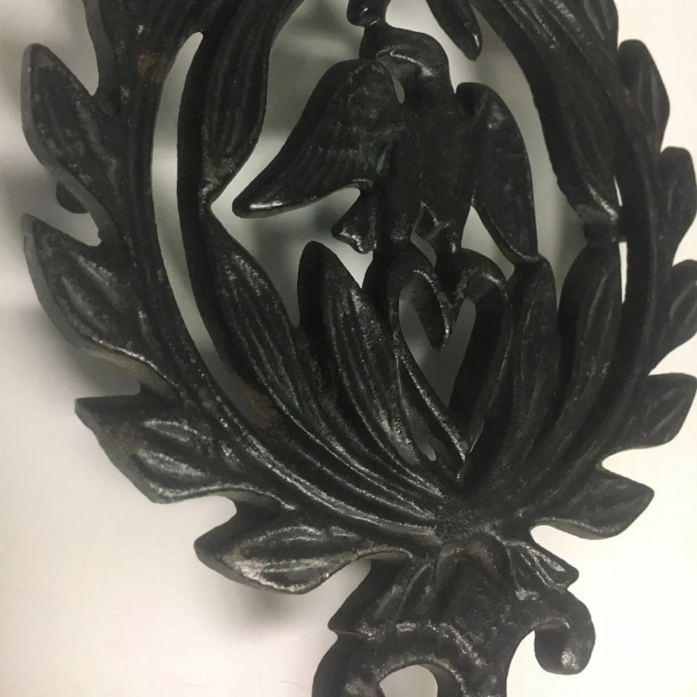 Wilton Cast Iron T-11 Cupid and Eagle & Laurel Wreath Design Trivets Set of Two
